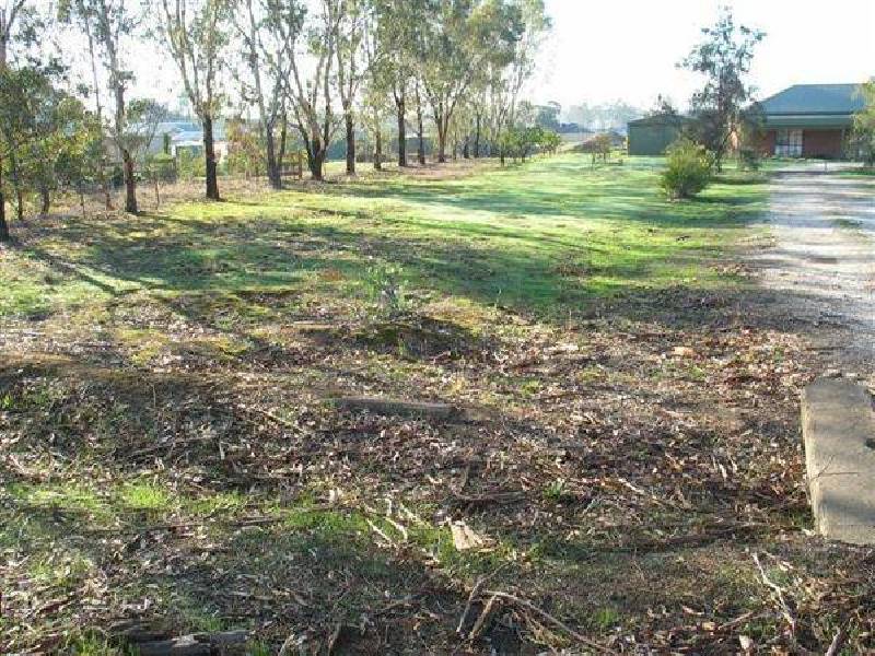 49 Taylors Lane, Strathfieldsaye VIC 3551