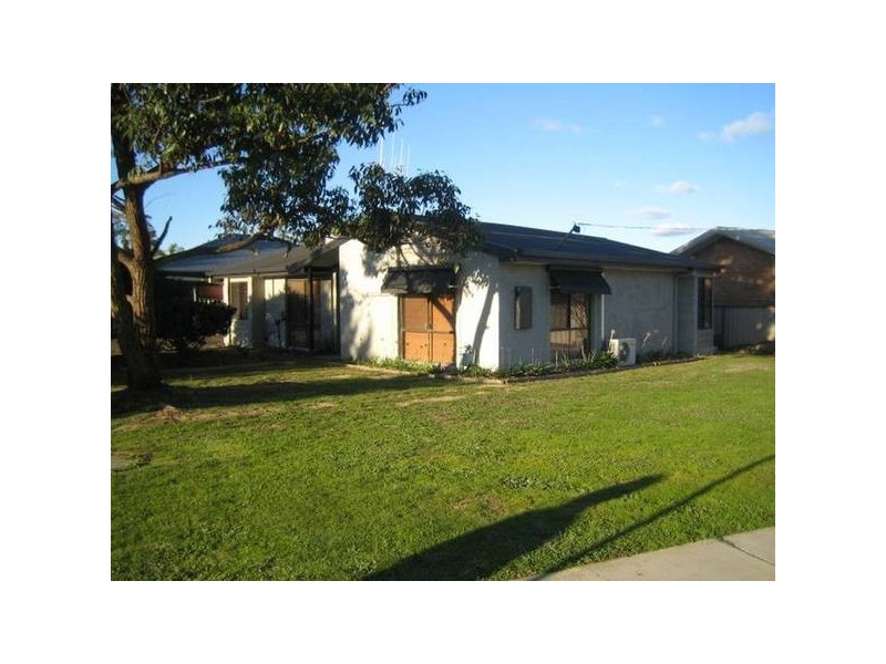 50 Olympic Parade, Kangaroo Flat VIC 3555