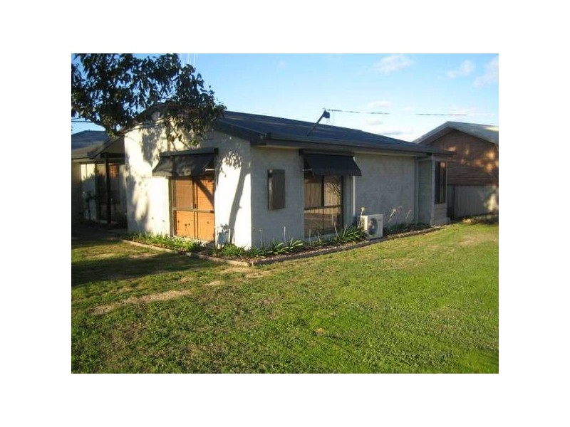 50 Olympic Parade, Kangaroo Flat VIC 3555