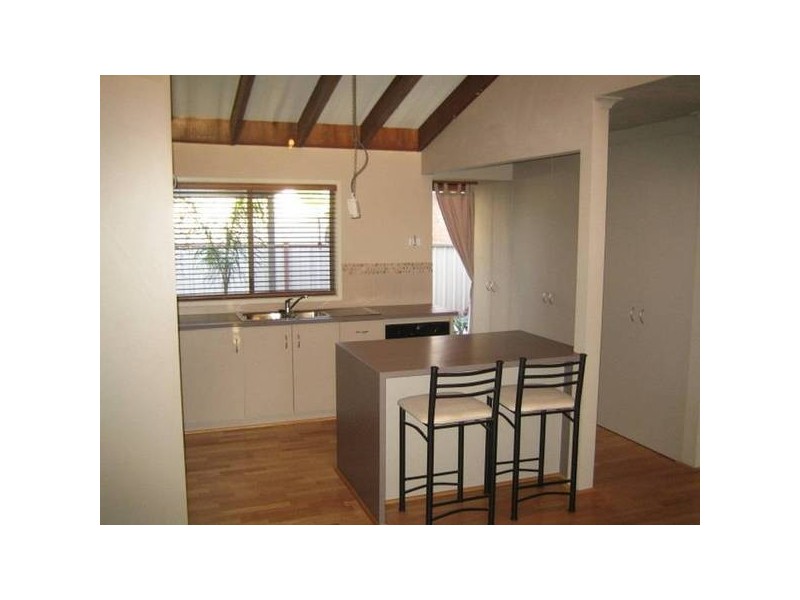 50 Olympic Parade, Kangaroo Flat VIC 3555