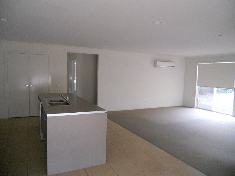 37 Mannagum Drive, Epsom VIC 3551