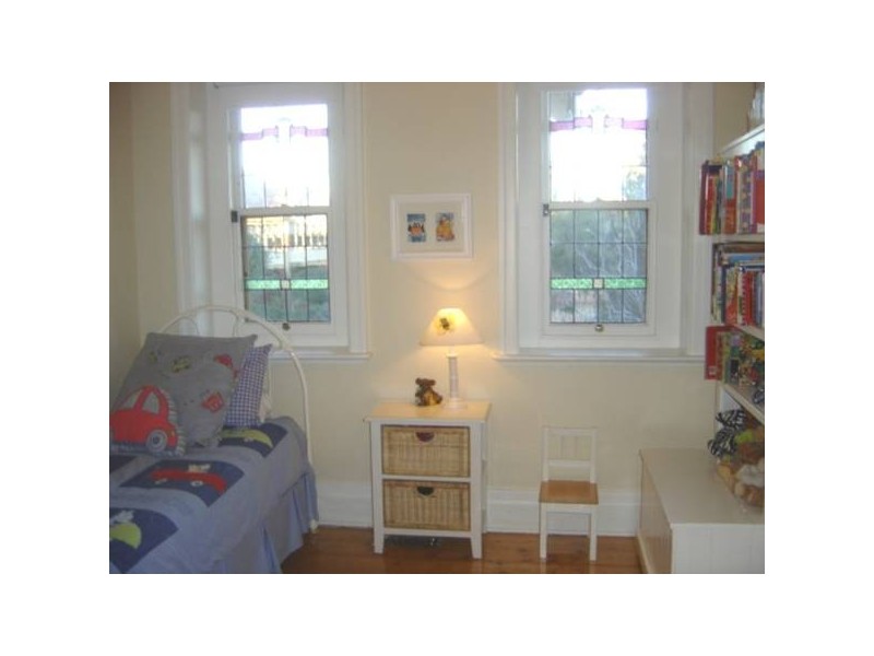 6 Carpenter Street, Quarry Hill VIC 3550