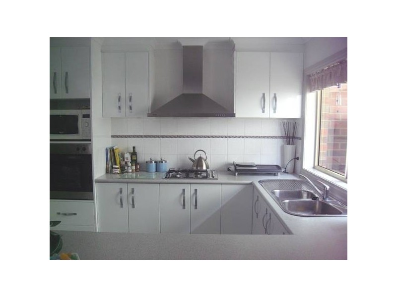 1/102b Chum Street, Golden Square VIC 3555