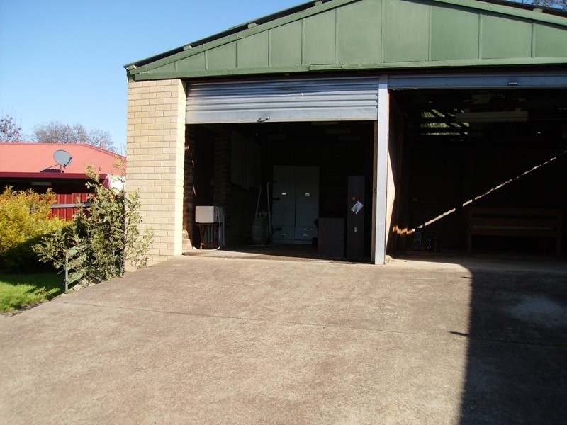 49 Maple Street, Golden Square VIC 3555