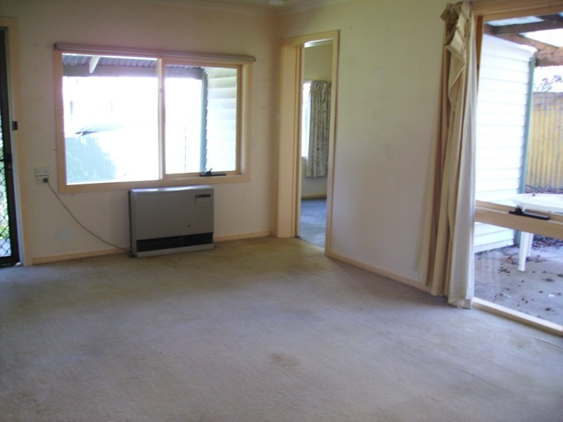 49 Maple Street, Golden Square VIC 3555