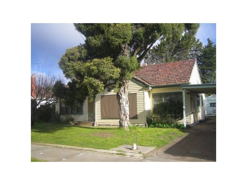 Carpenter Street, Kangaroo Flat VIC 3555