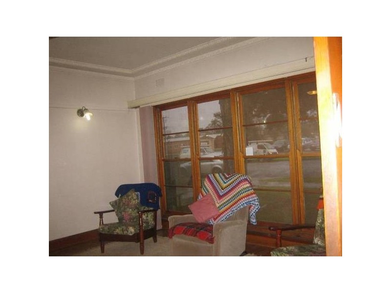 Carpenter Street, Kangaroo Flat VIC 3555