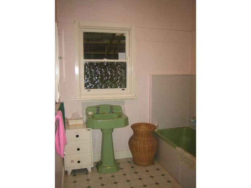 Carpenter Street, Kangaroo Flat VIC 3555