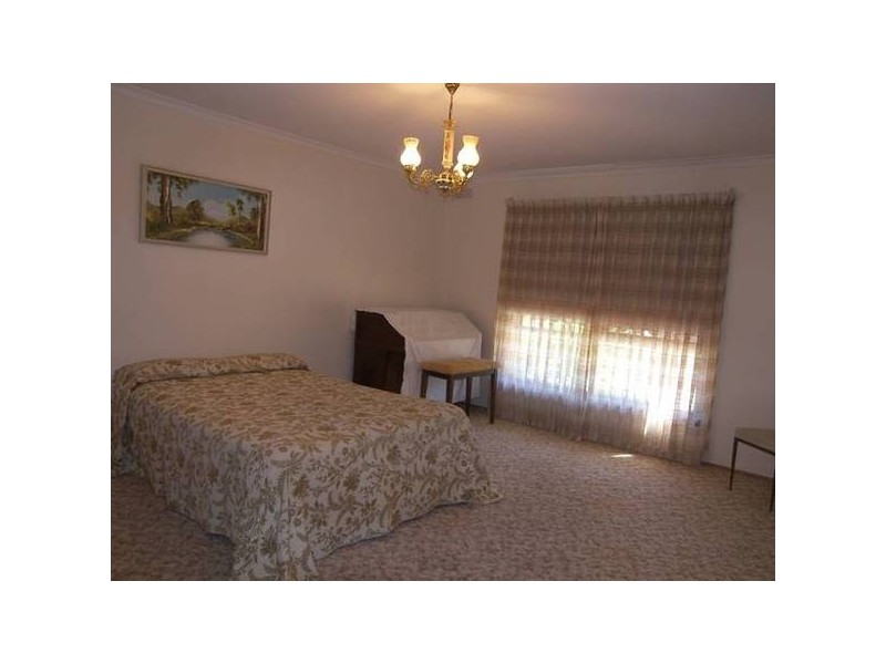 5 Earls Court, Golden Square VIC 3555