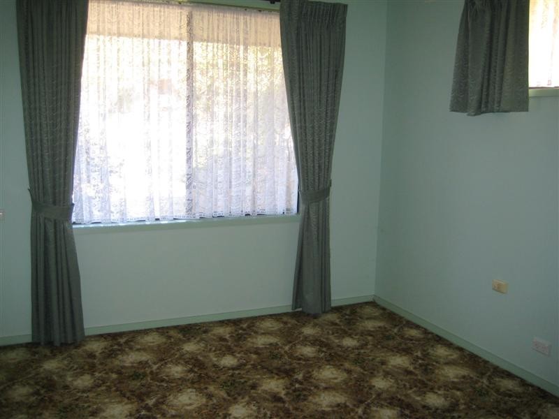 6 Rosemary Avenue, Strathdale VIC 3550