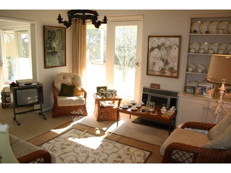 25 Steane Street, Kennington VIC 3550