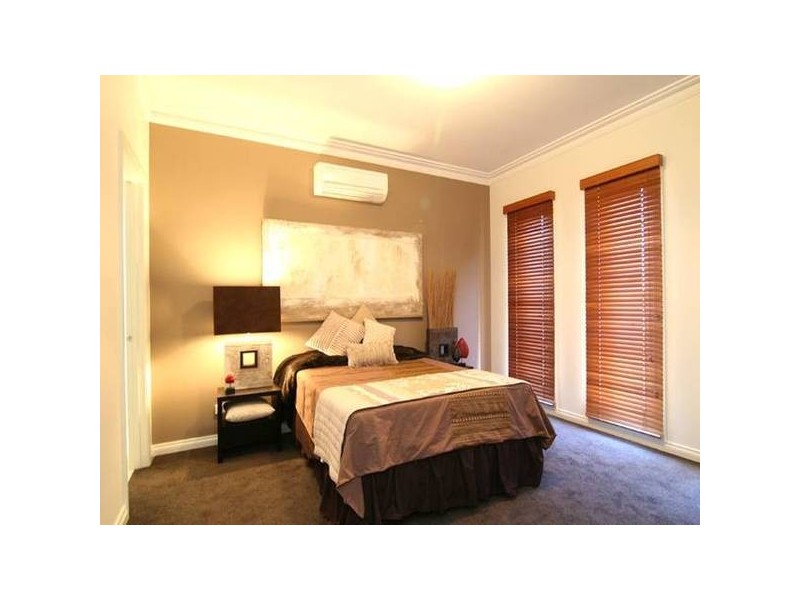 1/3 Eliza Court, Spring Gully VIC 3550