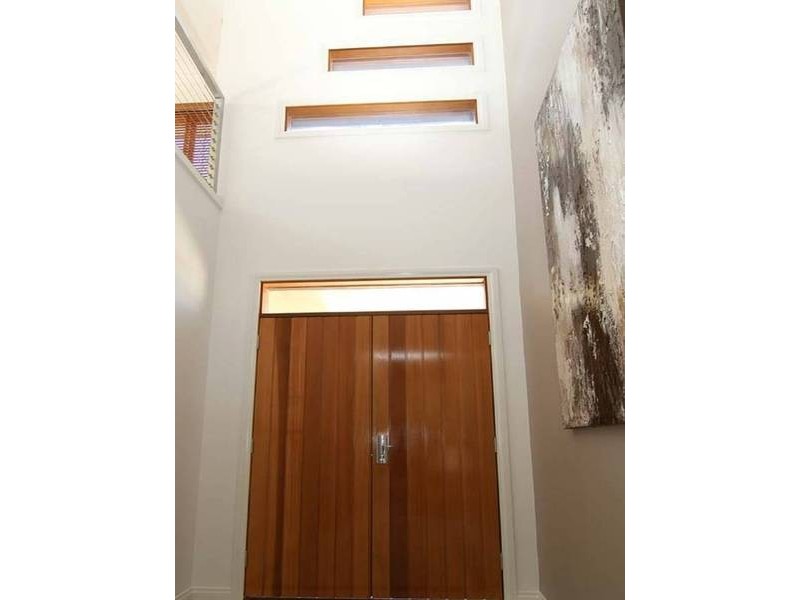 1/3 Eliza Court, Spring Gully VIC 3550