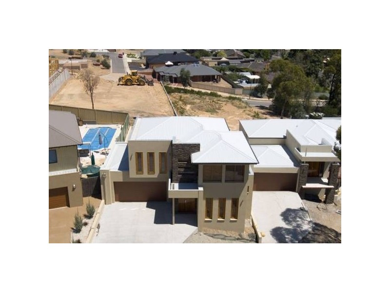 1/3 Eliza Court, Spring Gully VIC 3550