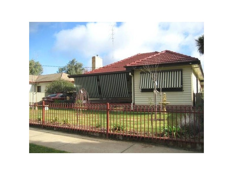 Holdsworth Road, Bendigo VIC 3550