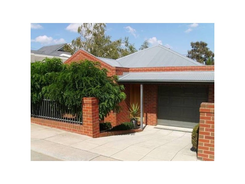 Broom Street, Bendigo VIC 3550