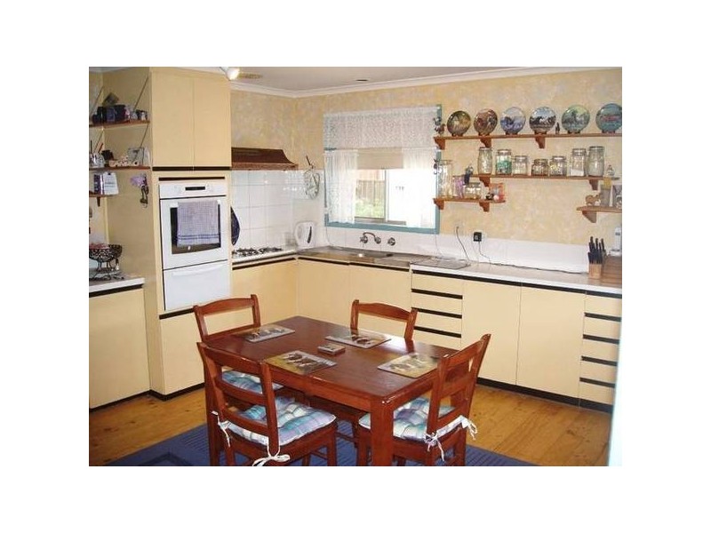 Golden Square VIC 3555