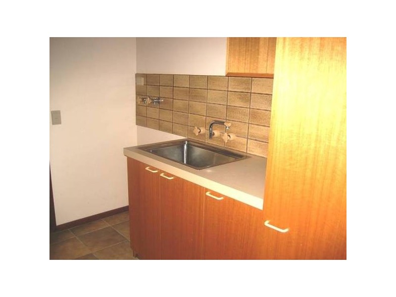 22 Mayfield Parade, Strathdale VIC 3550