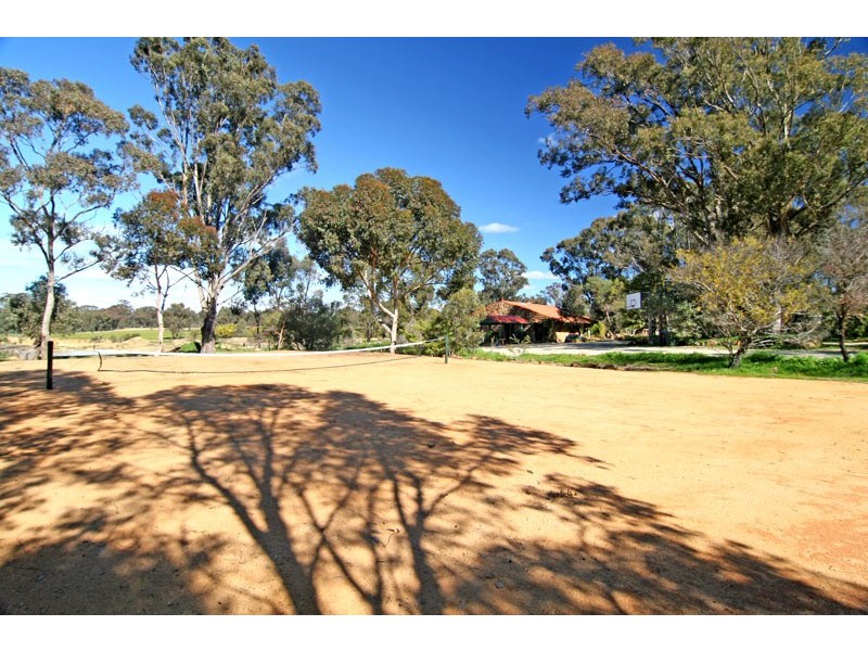 481 Native Gully Crescent, Strathfieldsaye VIC 3551