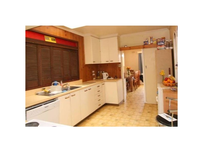 68 Hattam Street, Golden Square VIC 3555