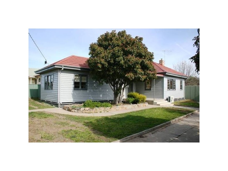 28 Morrison Street, Kangaroo Flat VIC 3555