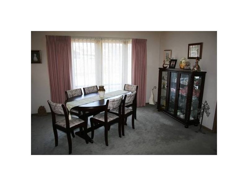 95 Browning Street, Kangaroo Flat VIC 3555