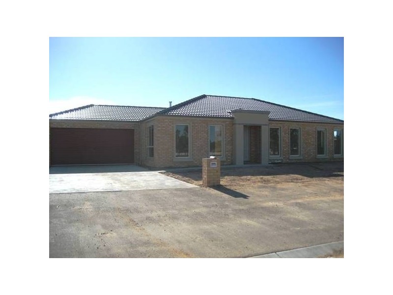 12 Athena Way, Strathfieldsaye VIC 3551