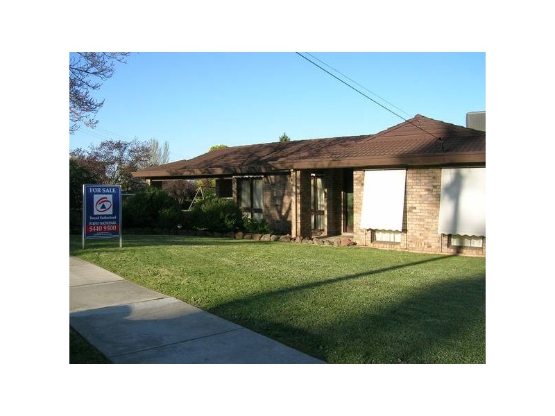 58 Putnam Avenue, Strathdale VIC 3550