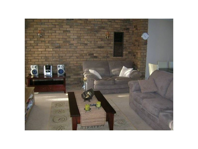 58 Putnam Avenue, Strathdale VIC 3550