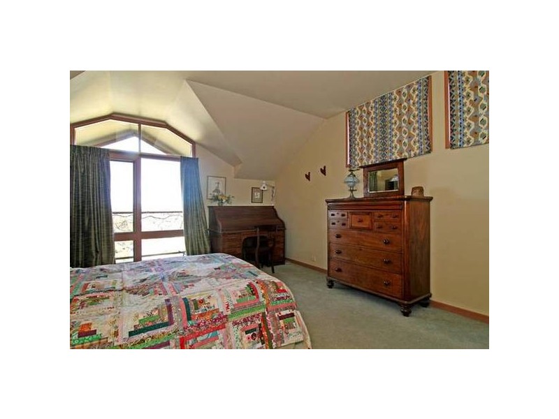 9 Ruth Street, Bendigo VIC 3550