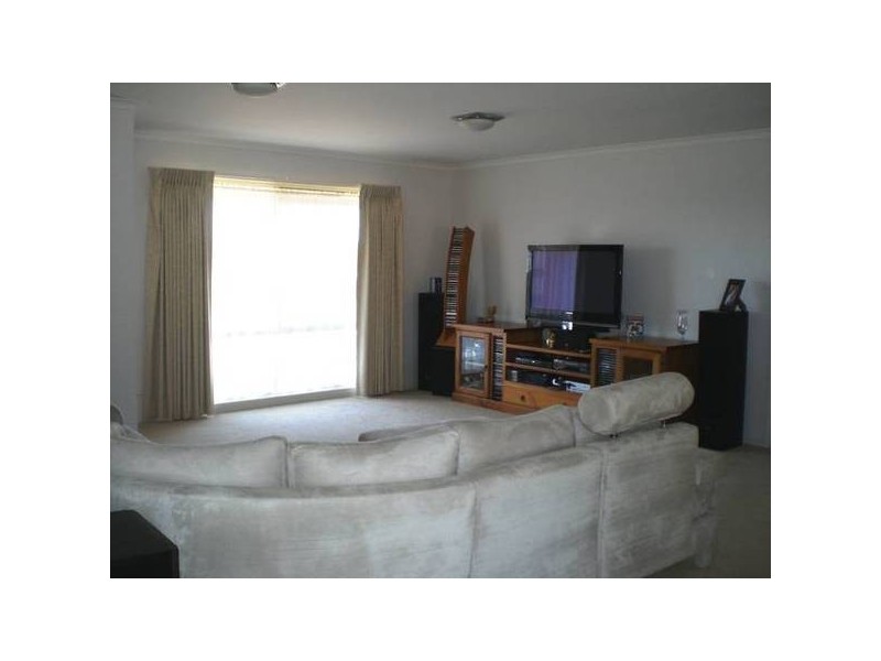 7 Kathleen Terrace, Maiden Gully VIC 3551