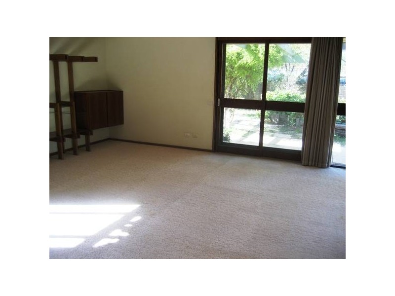 67 Symonds Street, Golden Square VIC 3555