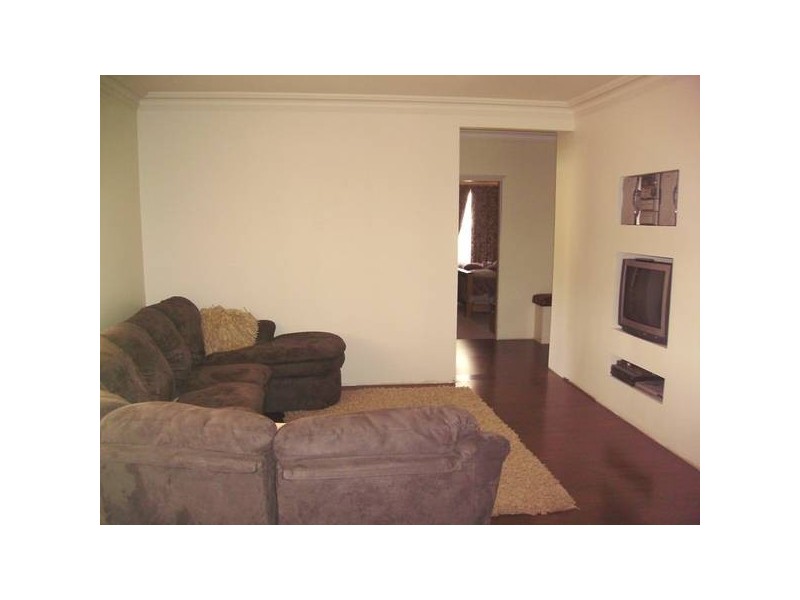 11 Short Street, Kangaroo Flat VIC 3555