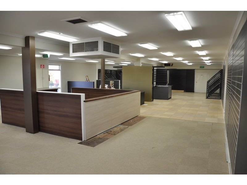 402 HARGREAVES, Bendigo VIC 3550