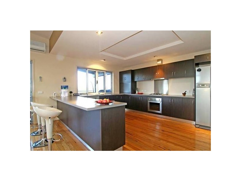 38 Browning Street, Kangaroo Flat VIC 3555