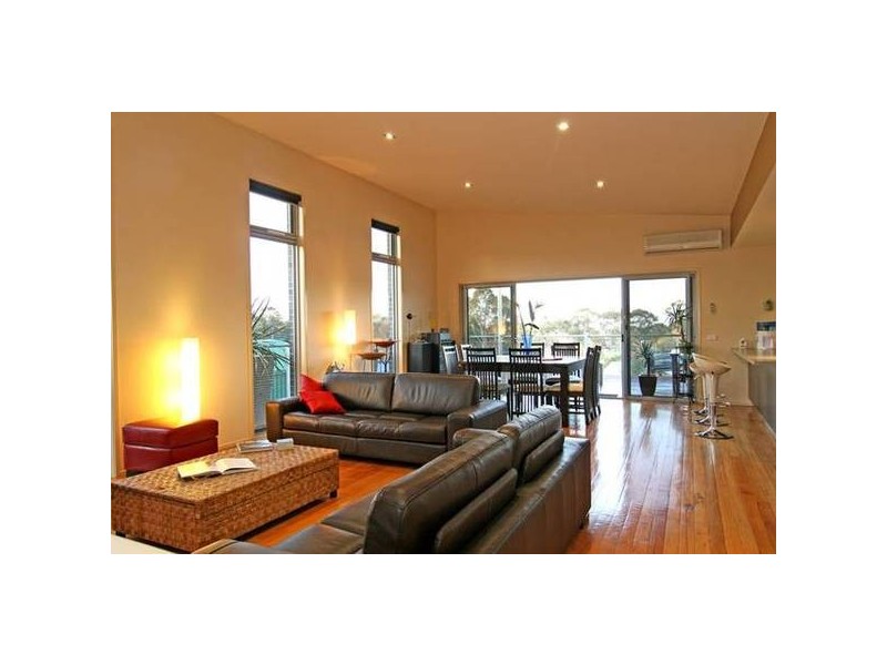 38 Browning Street, Kangaroo Flat VIC 3555