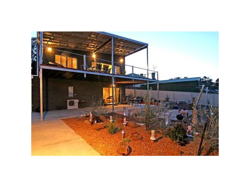 38 Browning Street, Kangaroo Flat VIC 3555