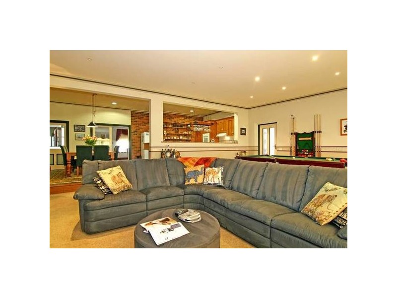 8 Woodlea Close, Strathfieldsaye VIC 3551