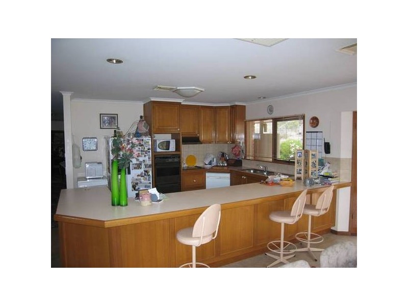 10 Langford Court, Strathdale VIC 3550