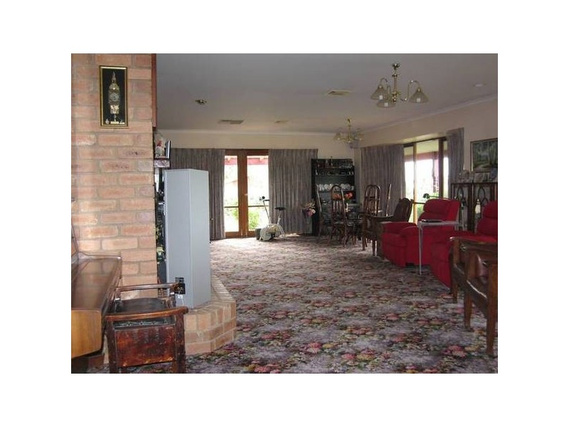 10 Langford Court, Strathdale VIC 3550