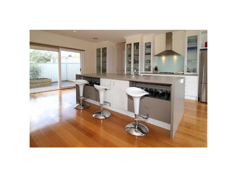 76 Somerville Street, Flora Hill VIC 3550