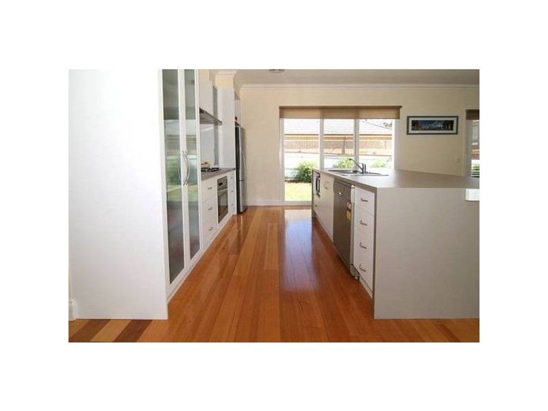 76 Somerville Street, Flora Hill VIC 3550