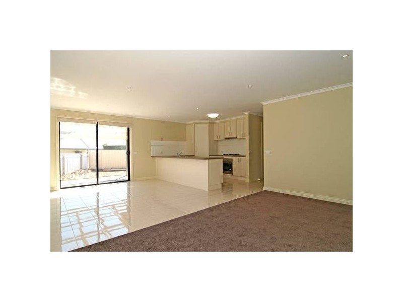 B/3 Sutton Court, Bendigo VIC 3550