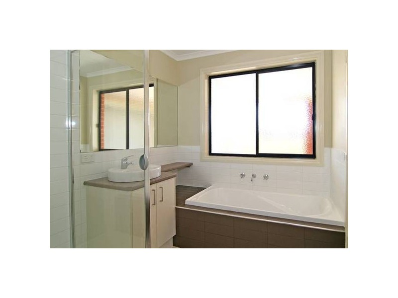 B/3 Sutton Court, Bendigo VIC 3550