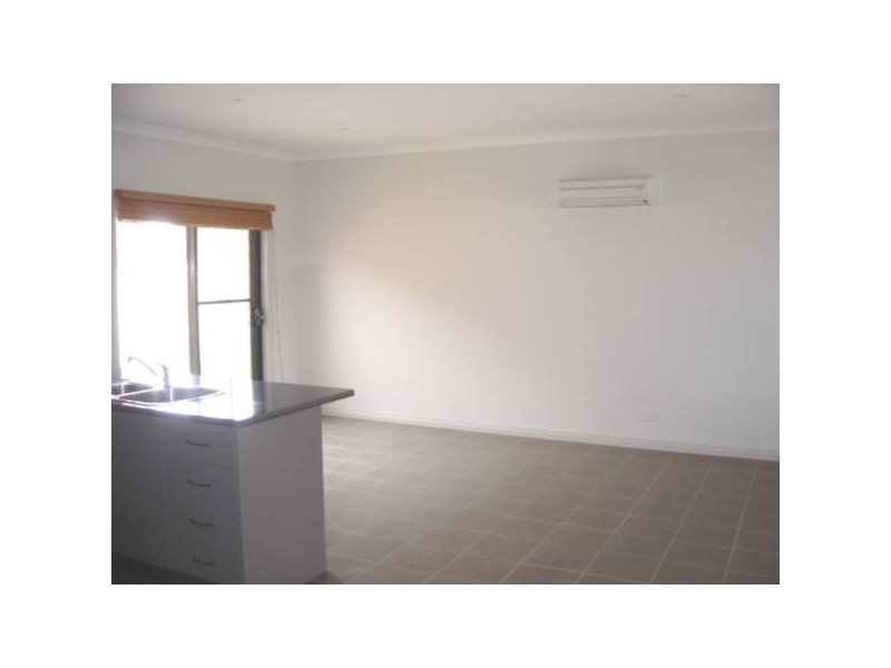 1/46 Mistletoe Street, Golden Square VIC 3555