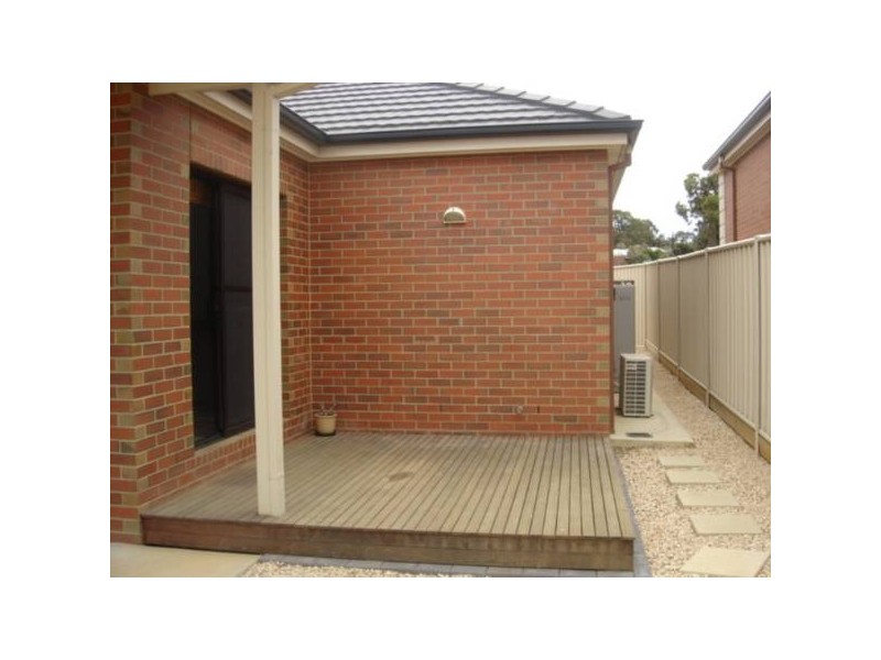 1/46 Mistletoe Street, Golden Square VIC 3555