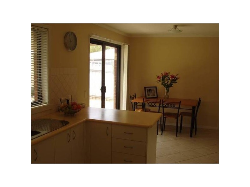 1/94 Browning Street, Kangaroo Flat VIC 3555