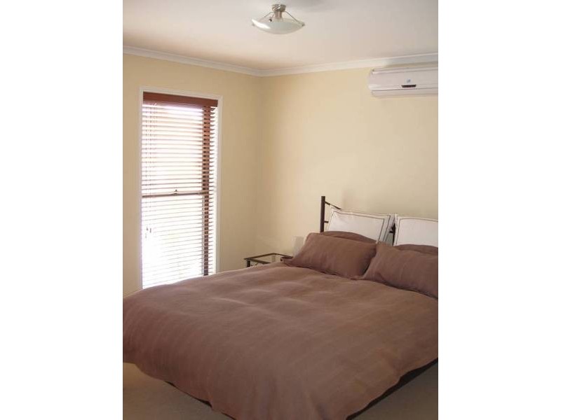 1/94 Browning Street, Kangaroo Flat VIC 3555