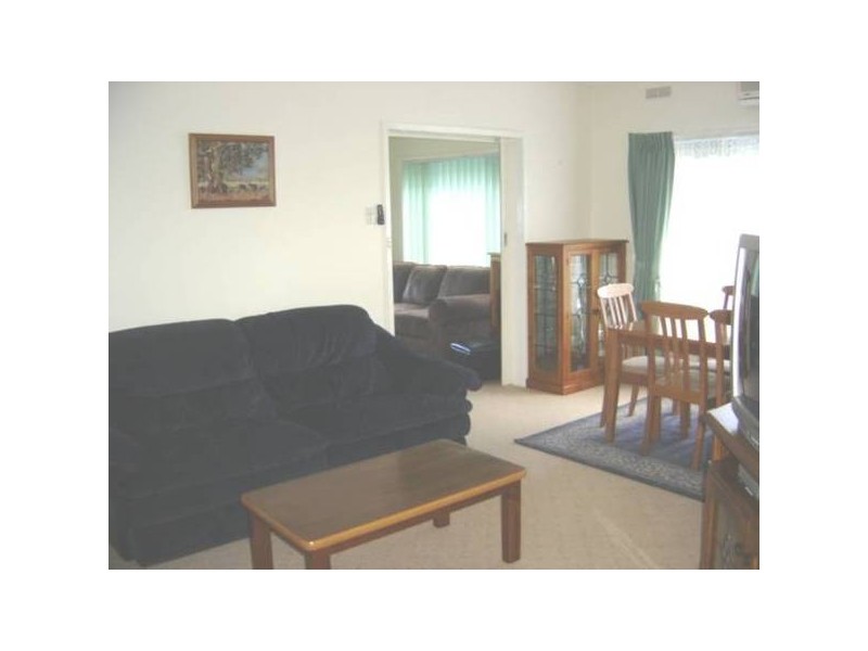 122 Maple Street, Golden Square VIC 3555