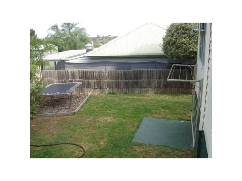 122 Maple Street, Golden Square VIC 3555